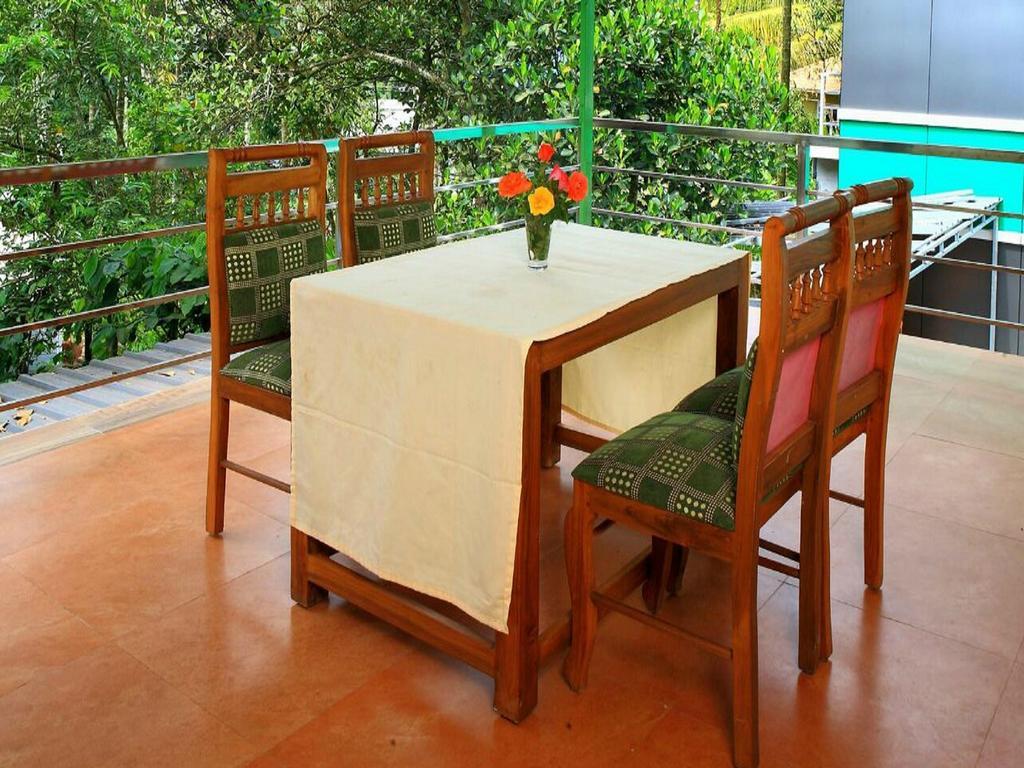 Thekkady Spice Valley Holiday Hotel Dış mekan fotoğraf